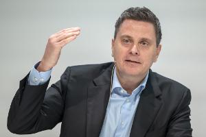 Roche-Chef Thomas Schinecker sieht Europa im Hintertreffen. (Archivbild)