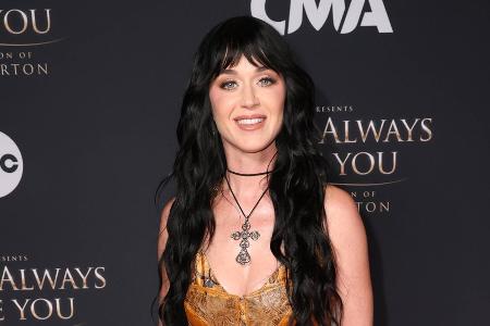 Tribute-Konzert: Katy Perry ehrt Dolly Parton mit emotionalen Worten
