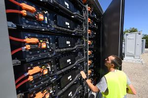 In Deutschland sind in diesem Jahr schon Hunderttausende Batteriespeicher in Betrieb gegangen. (Archivbild)