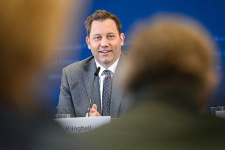 Klingbeil hat schlechte Nachrichten für die Union. 