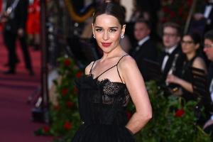 Emilia Clarke wird 40: Drachenmutter ohne Erfolgswahn