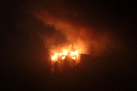 Das Kehlsteinhaus am Obersalzberg in Berchtesgaden in Flammen.