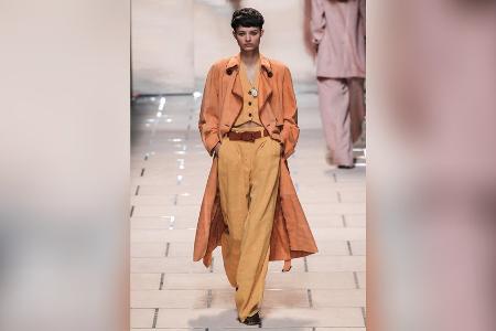 Neues It-Piece: Wie stylt man Suede-Hosen?