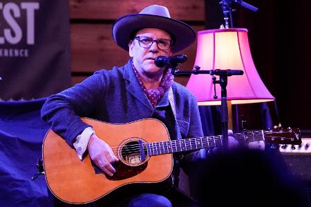 Kiefer Sutherland