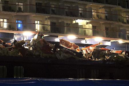 Die Rettungsboote sind zerstört.