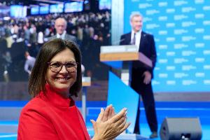 Wird Aigner die erste Bundespräsidentin?