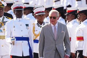 König Charles III. auf den Bahamas gelandet