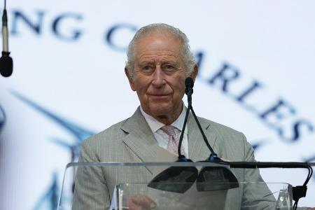 König Charles thematisiert auf den Bahamas 