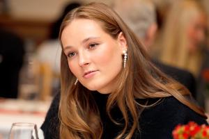 Ingrid Alexandra empfängt erstmals Solo-Gäste im historischen Büro