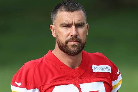 Travis Kelce nimmt Prinz Williams Selfie-Geschichte mit Humor