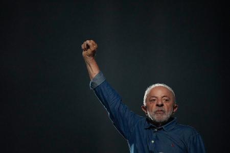 Der Linkspolitiker Lula wurde zum Sieger der Präsidentenwahl erklärt.