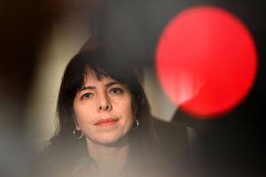 Will Regierende Bürgermeisterin werden: Elif Eralp.