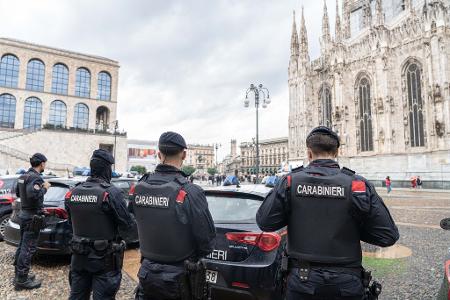 Im Großraum Mailand wurde von einer Sondereinheit der Carabinieri ein 22 Jahre alter Mann festgenommen, der Terroranschläge vorbereitet haben soll. (Archivbild)