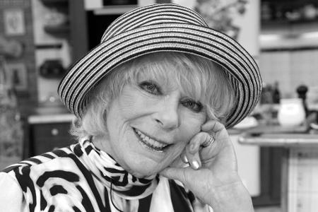 Mit einer Miss-Wahl im Italienurlaub fing die unglaubliche Karriere von Elke Sommer an. (Archivbild)