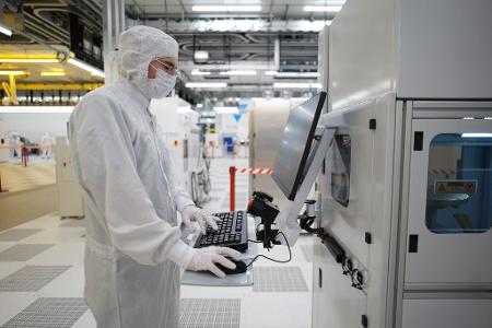 In Itzehoe sollen trotz automatisierter Produktion bis zu 250 Arbeitsplätze entstehen. 