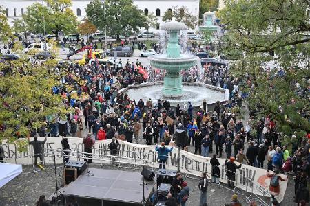 In bundesweit rund 30 Städten wollen junge Leute demonstrieren. 
