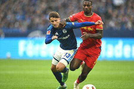 Torflaute hält an: Schalke steckt unten fest